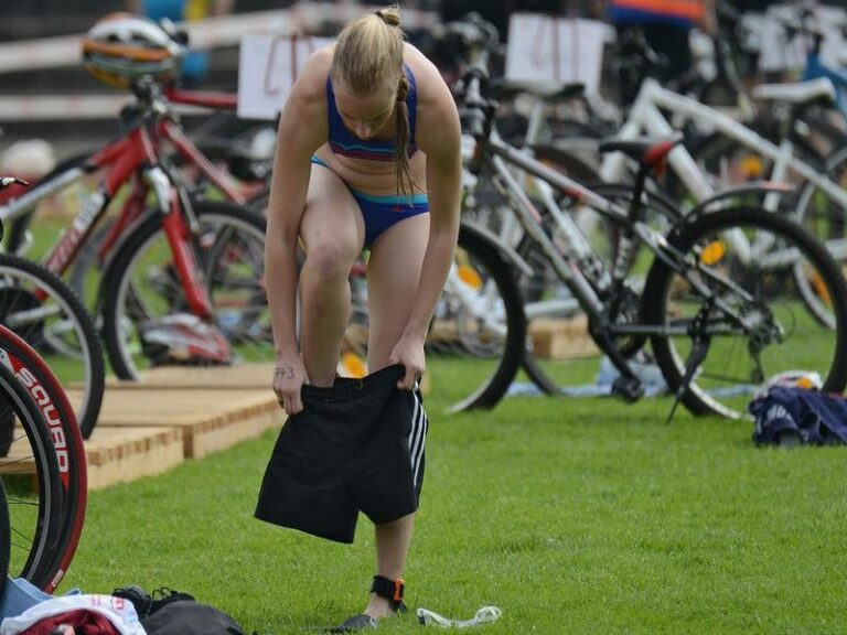 Start sportowy w upał. Jak dotrzeć do mety?