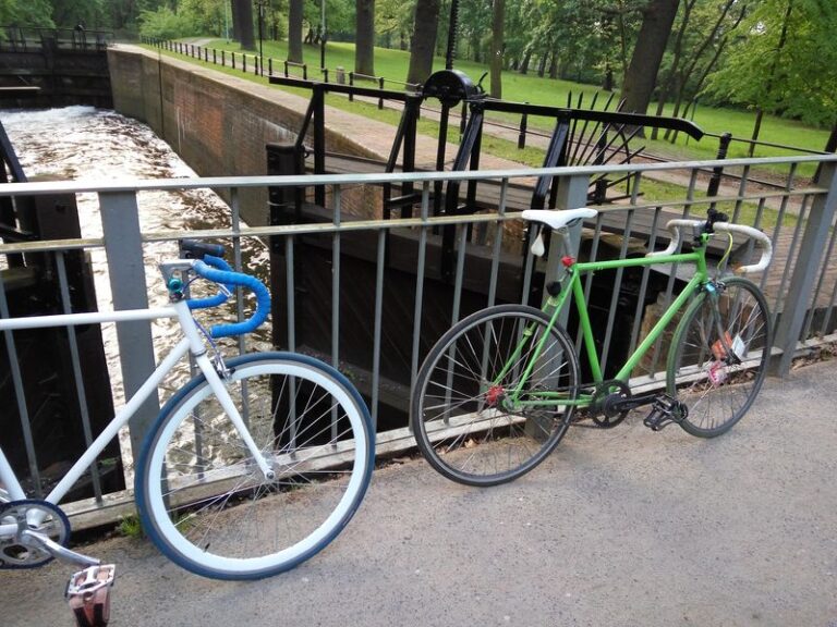 Dętka, która sama się wulkanizuje. I nie wiem, ile razy złapałam gumę