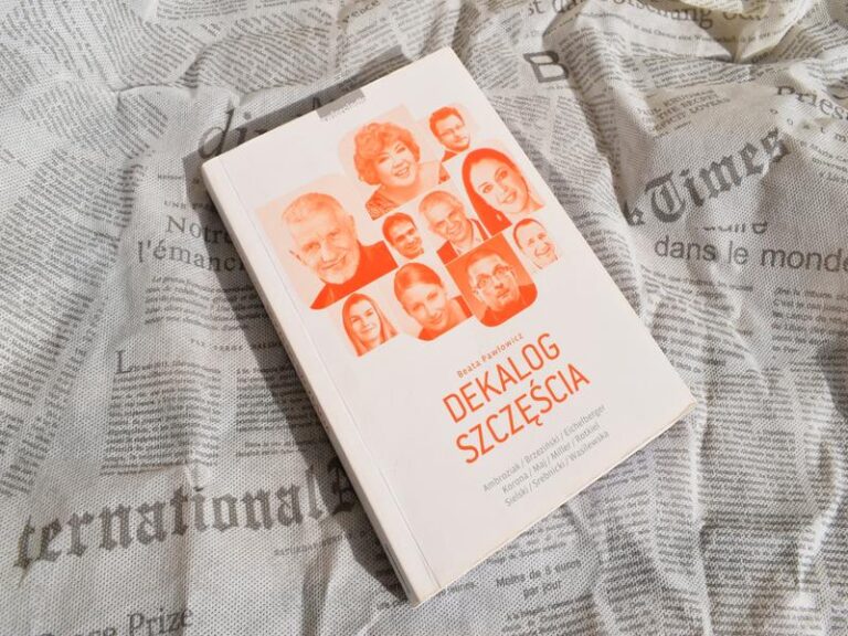 Polecamy książki #3. Beka na historii i refleksje nad szczęściem